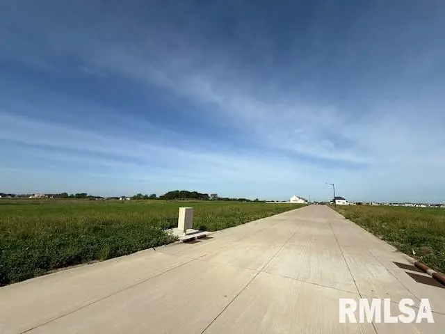 6795 Meghan Avenue, Bettendorf, IA 52722 - Image #1