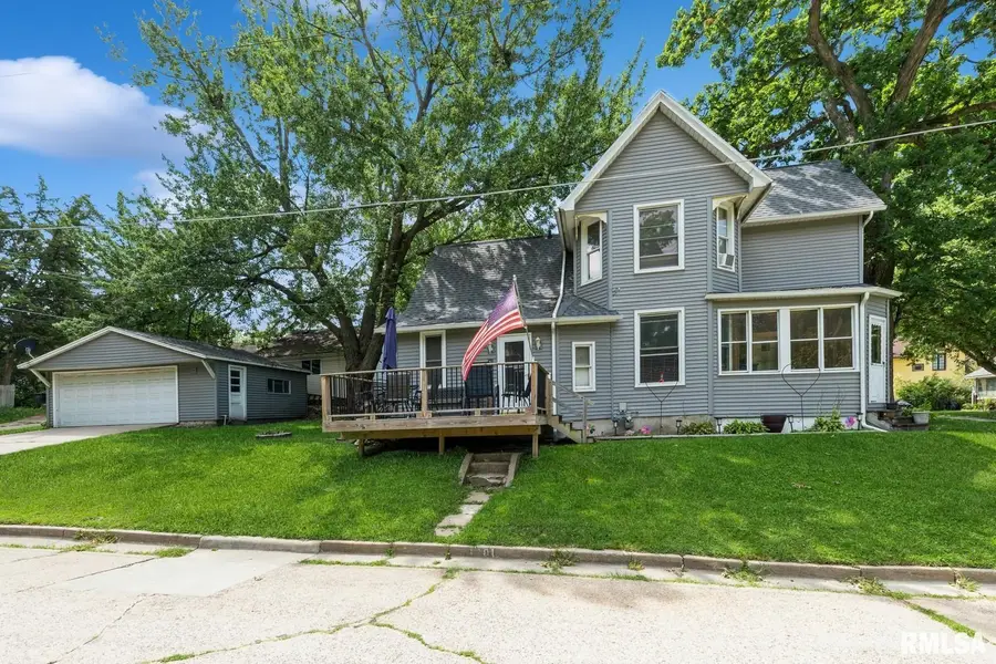 1301 Caroline Avenue, Clinton, IA 52732 - Image #2