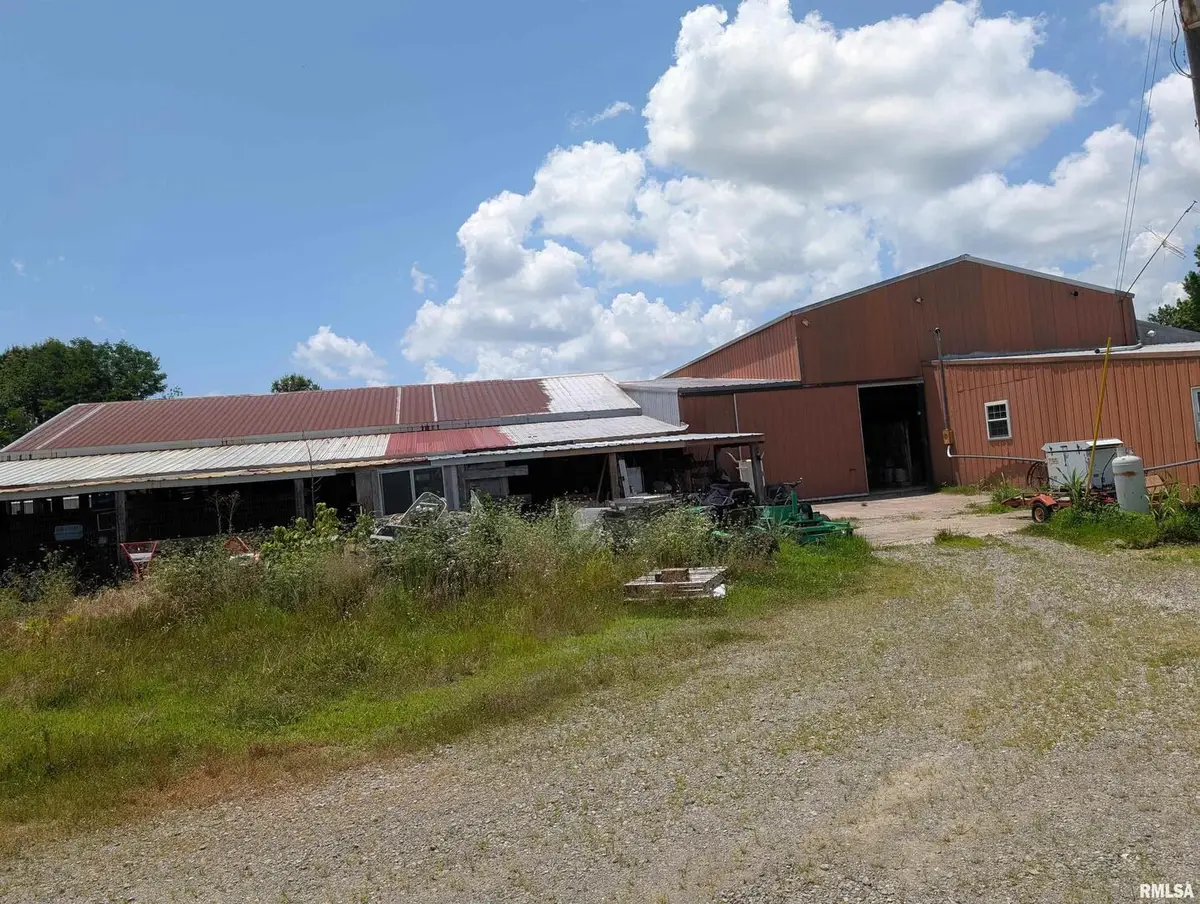 340 Dameron Lane, Vienna, IL 62995 - Image #1