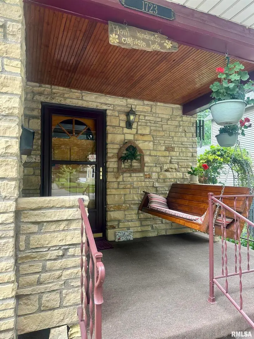 1723 Pershing Boulevard, Clinton, IA 52732 - Image #3