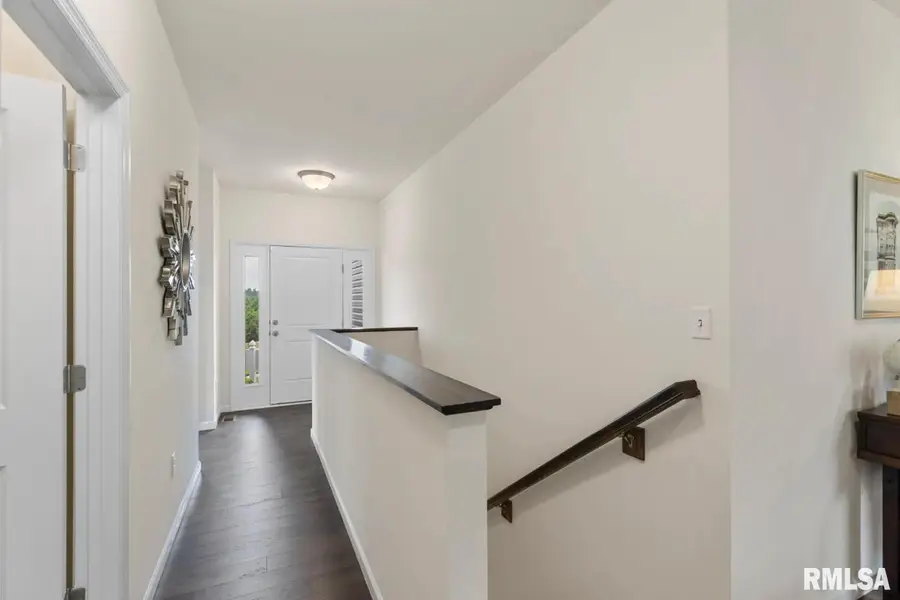 801 Williams Way, Carbon Cliff, IL 61239 - Image #3