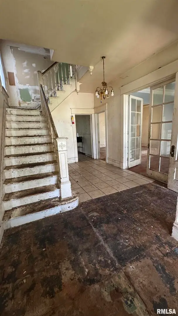 1815 W 3rd Street, Davenport, IA 52802 - #3