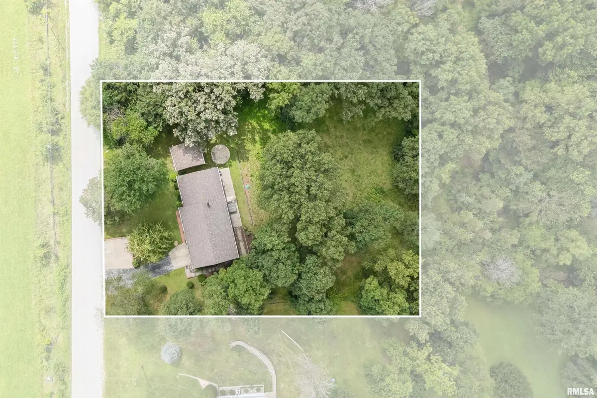 8528 101st Street W, Andalusia, IL 61232 - Image #1