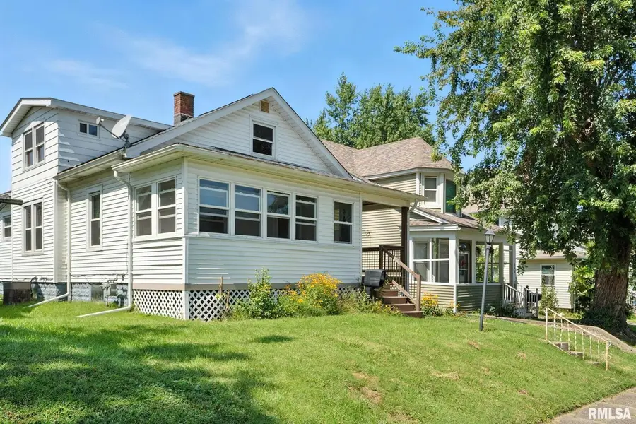 142 11th Street, Silvis, IL 61282 - Image #2