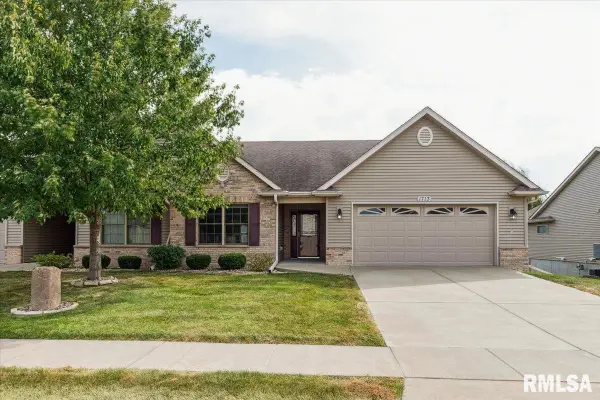 1713 Garrett Avenue, Clinton, IA 52732