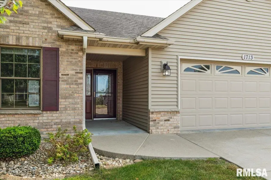 1713 Garrett Avenue, Clinton, IA 52732 - Image #3