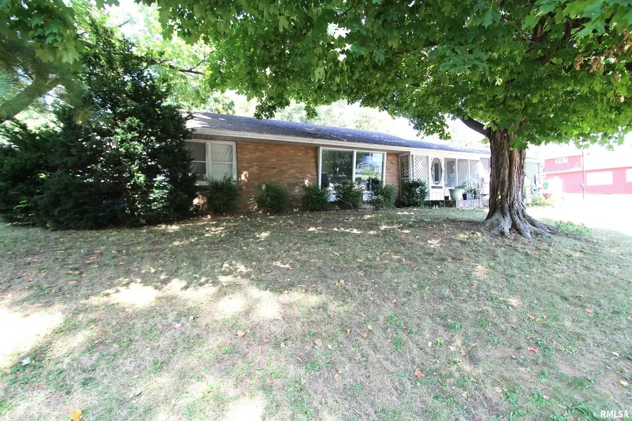 1330 Florence Avenue, Clinton, IA 52732 - Image #2