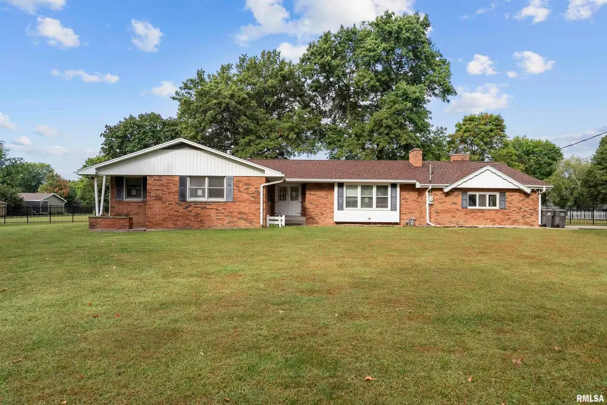 305 N Henderson Road, Alexis, IL 61412 - Image #1