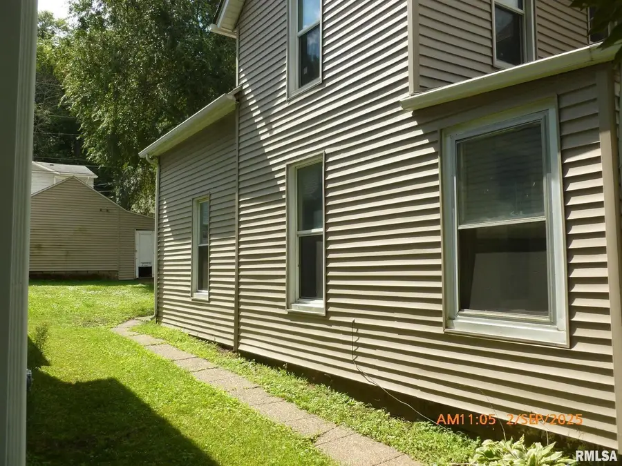 752 17th Avenue, East Moline, IL 61244 - Image #2