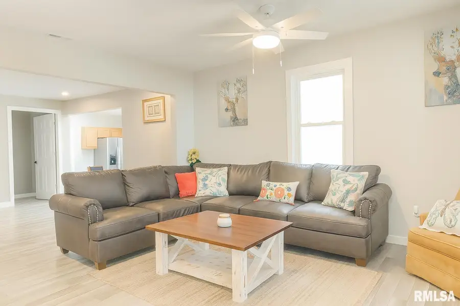 812 W Madison Street, Herrin, IL 62948 - Image #2