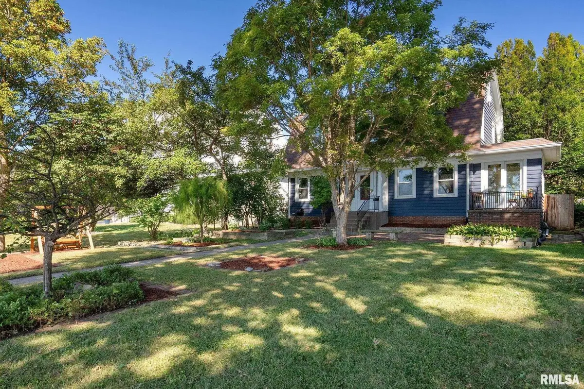 704 River Drive, Bettendorf, IA 52722 - Image #1