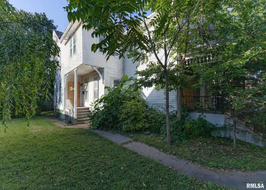 537 6th Avenue S, Clinton, IA 52732 - Image #3