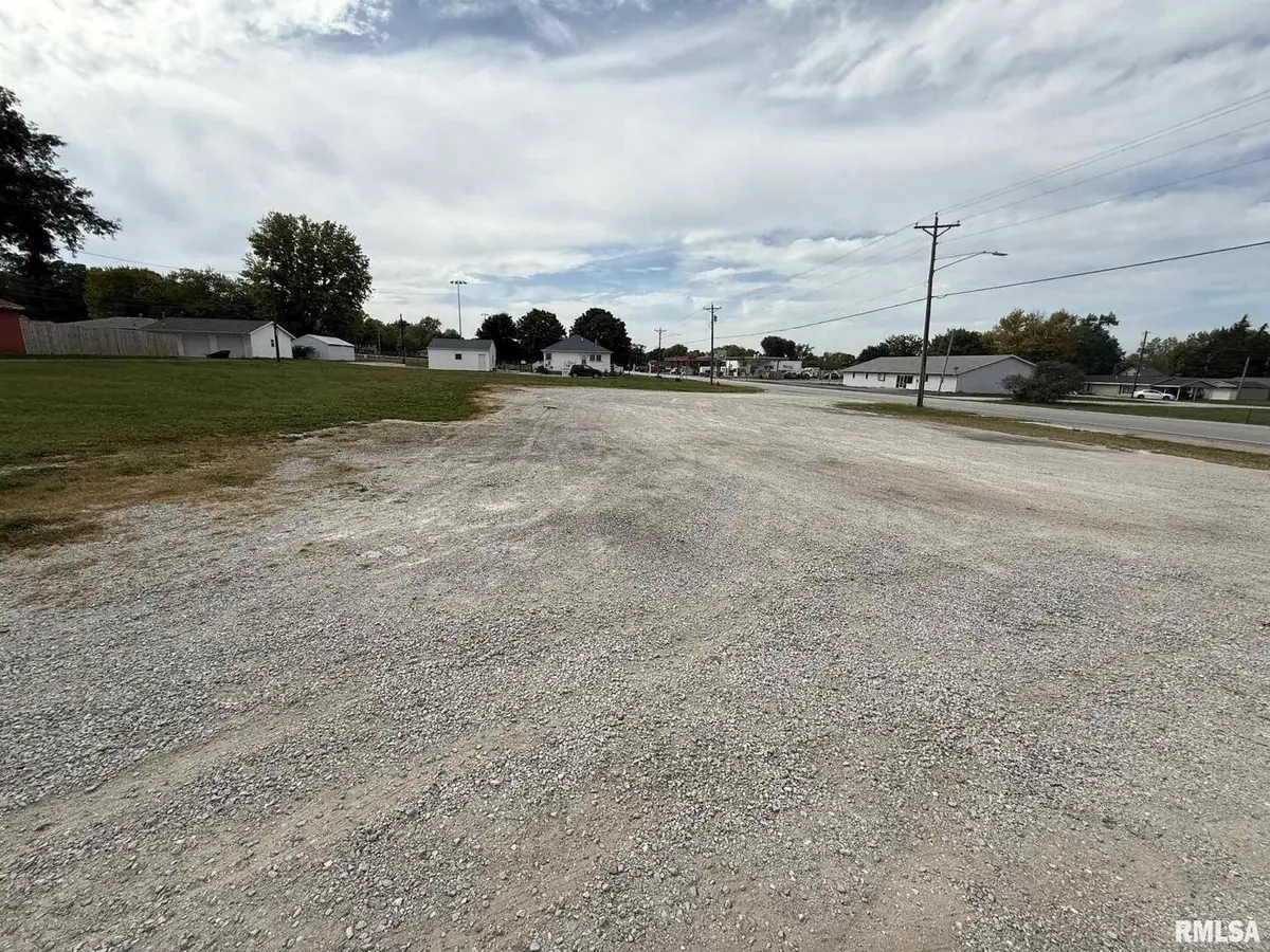 228 E 6th Avenue, Andalusia, IL 61232 - #1