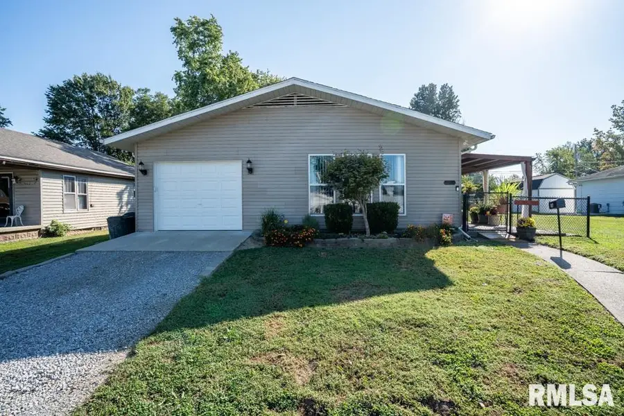 516 S 8th Street, Herrin, IL 62948 - Image #2