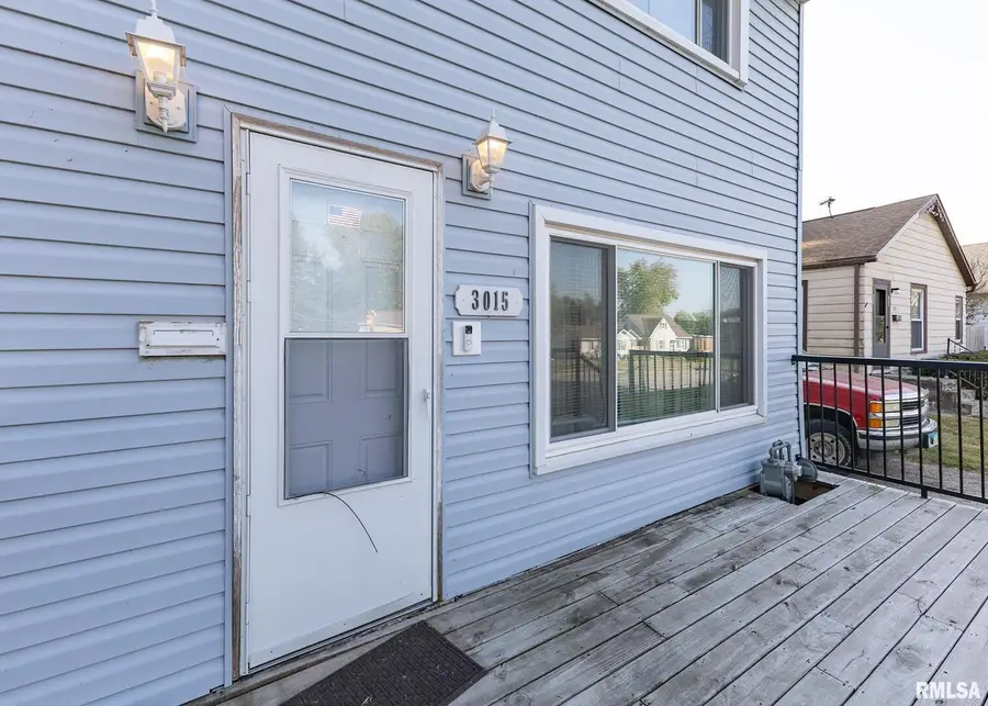 3015 N 3rd Street, Clinton, IA 52732 - Image #2