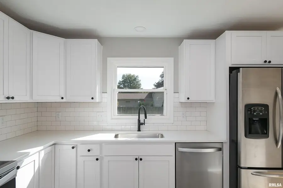 5306 16th Ave Avenue, Moline, IL 61265 - Image #3