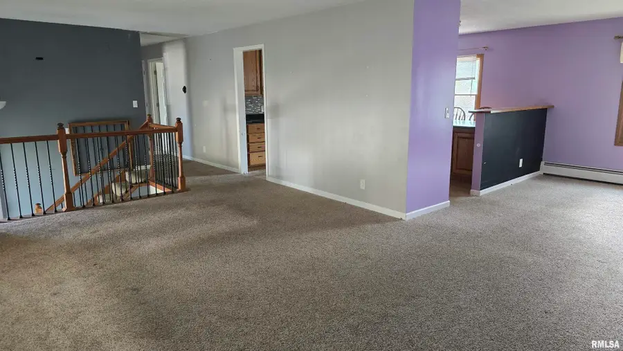 601 Scenic Drive, Clinton, IA 52732 - Image #3