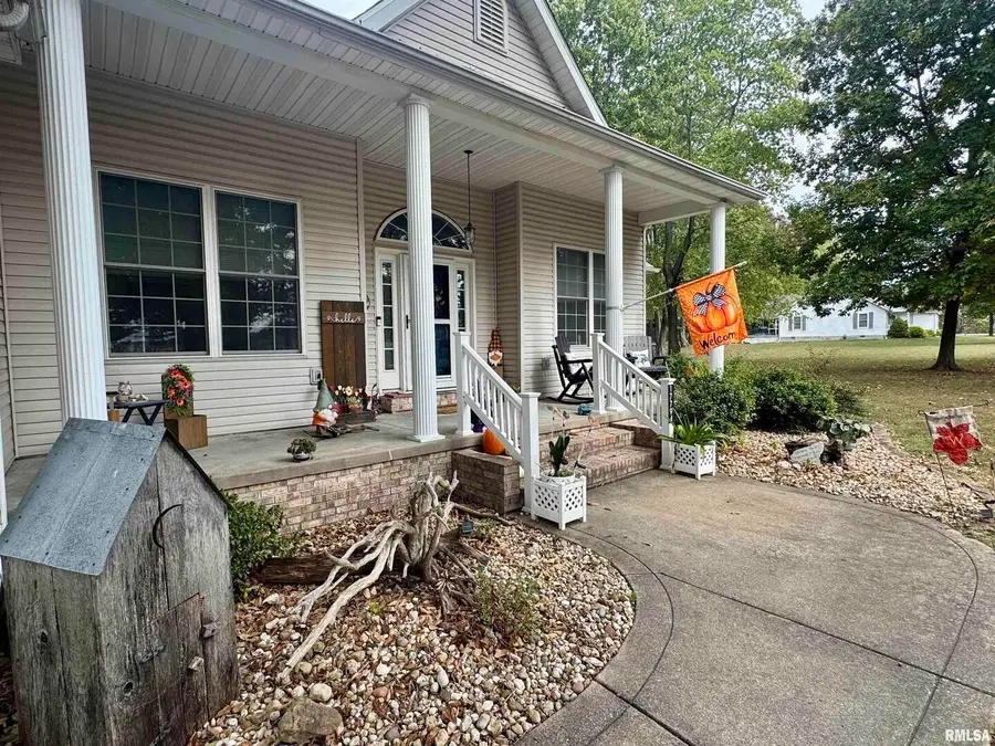 17794 E Fairfield Rd Road, Mount Vernon, IL 62864 - #3