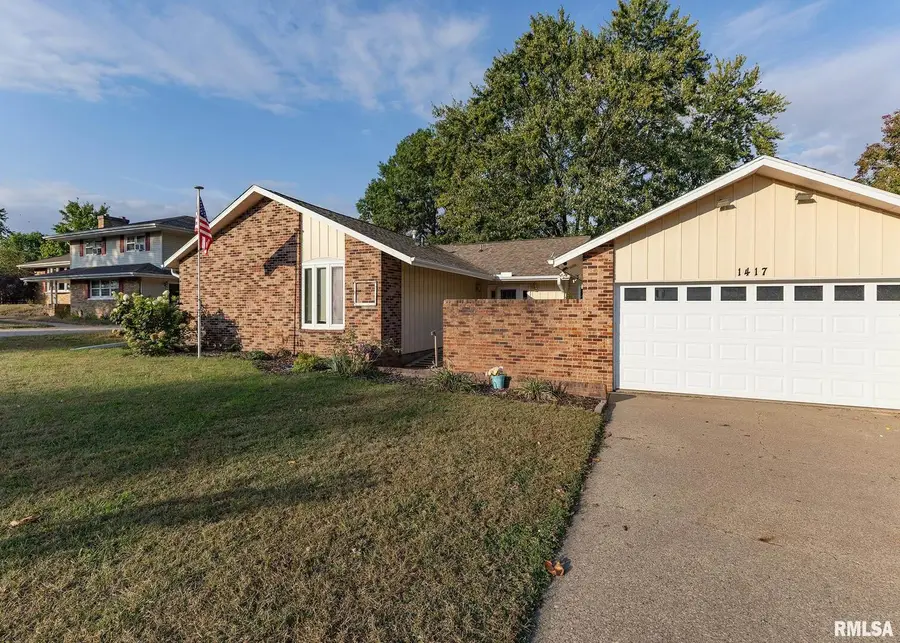 1417 2nd Avenue, Camanche, IA 52730 - Image #2