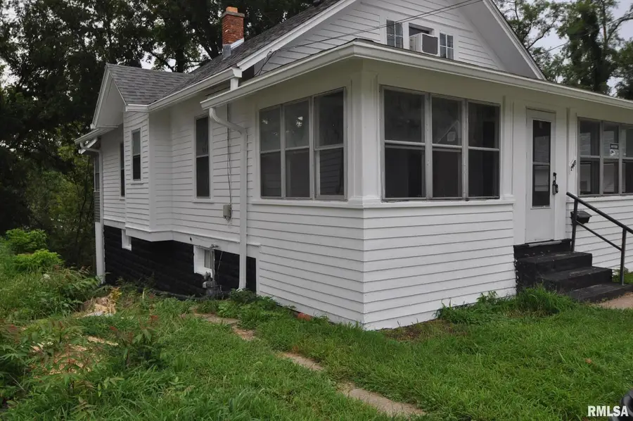 1815 Belle Avenue, Davenport, IA 52803 - #3