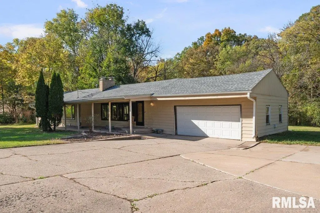 18378 Wells Ferry Road, Bettendorf, IA 52722 - Image #1