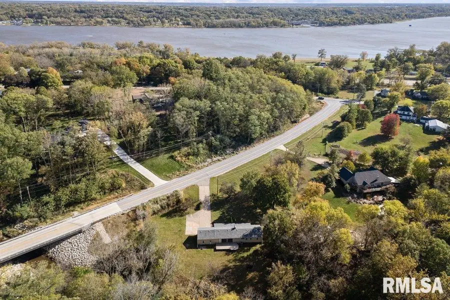 18378 Wells Ferry Road, Bettendorf, IA 52722 - Image #3