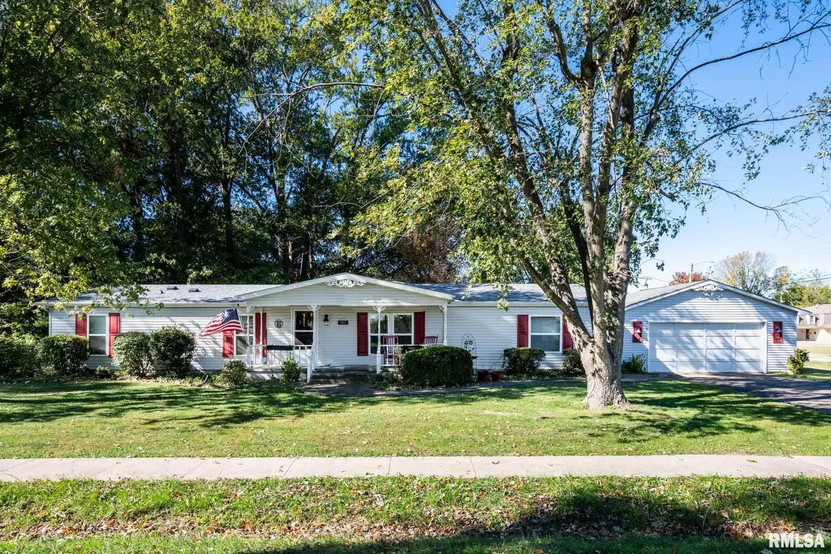 107 George Street, Hurst, IL 62949 - #1