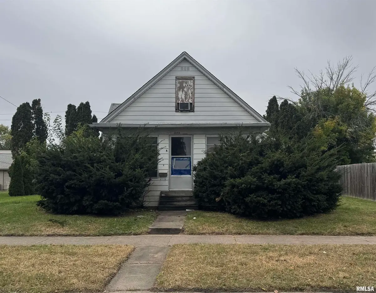 1534 39th Street, Rock Island, IL 61201 - Image #1