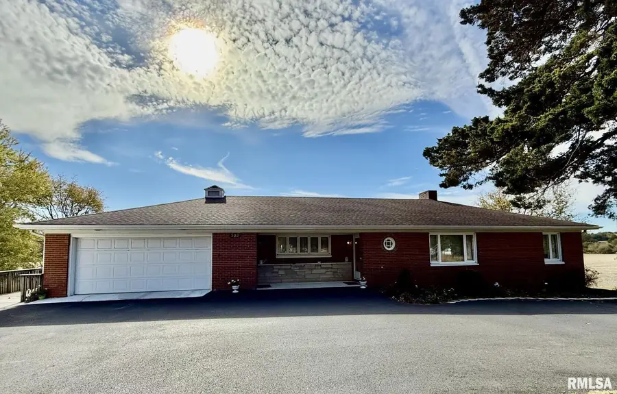 522 W Main Street, Toulon, IL  - Image #2