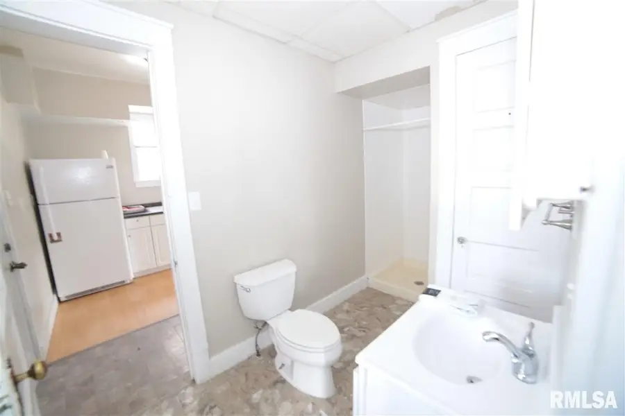 1212 Glenhurst Court, Rock Island, IL 61201 - #3