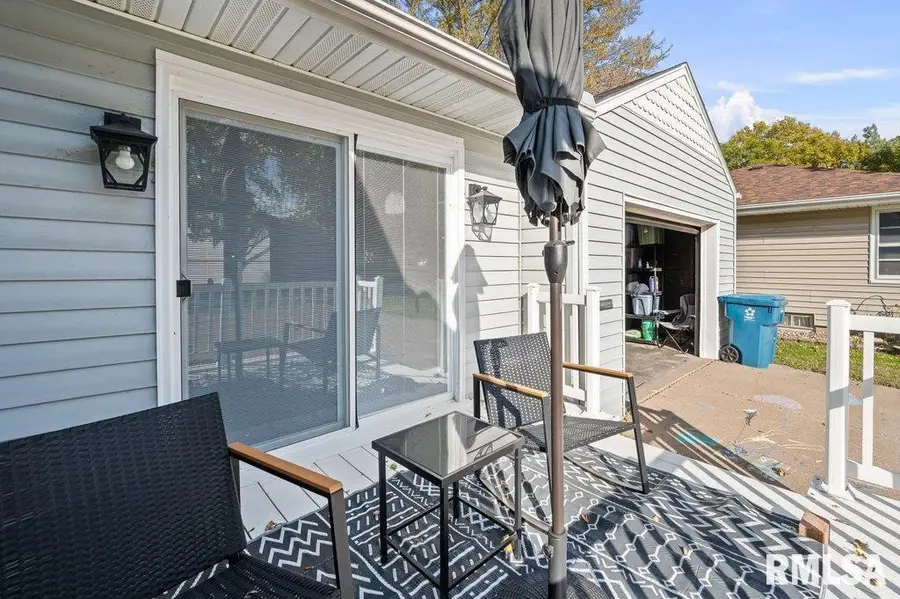 1115 35th Avenue Court, East Moline, IL 61265 - #2