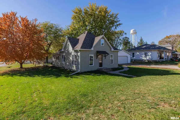 401 3rd Street, Matherville, IL 61263