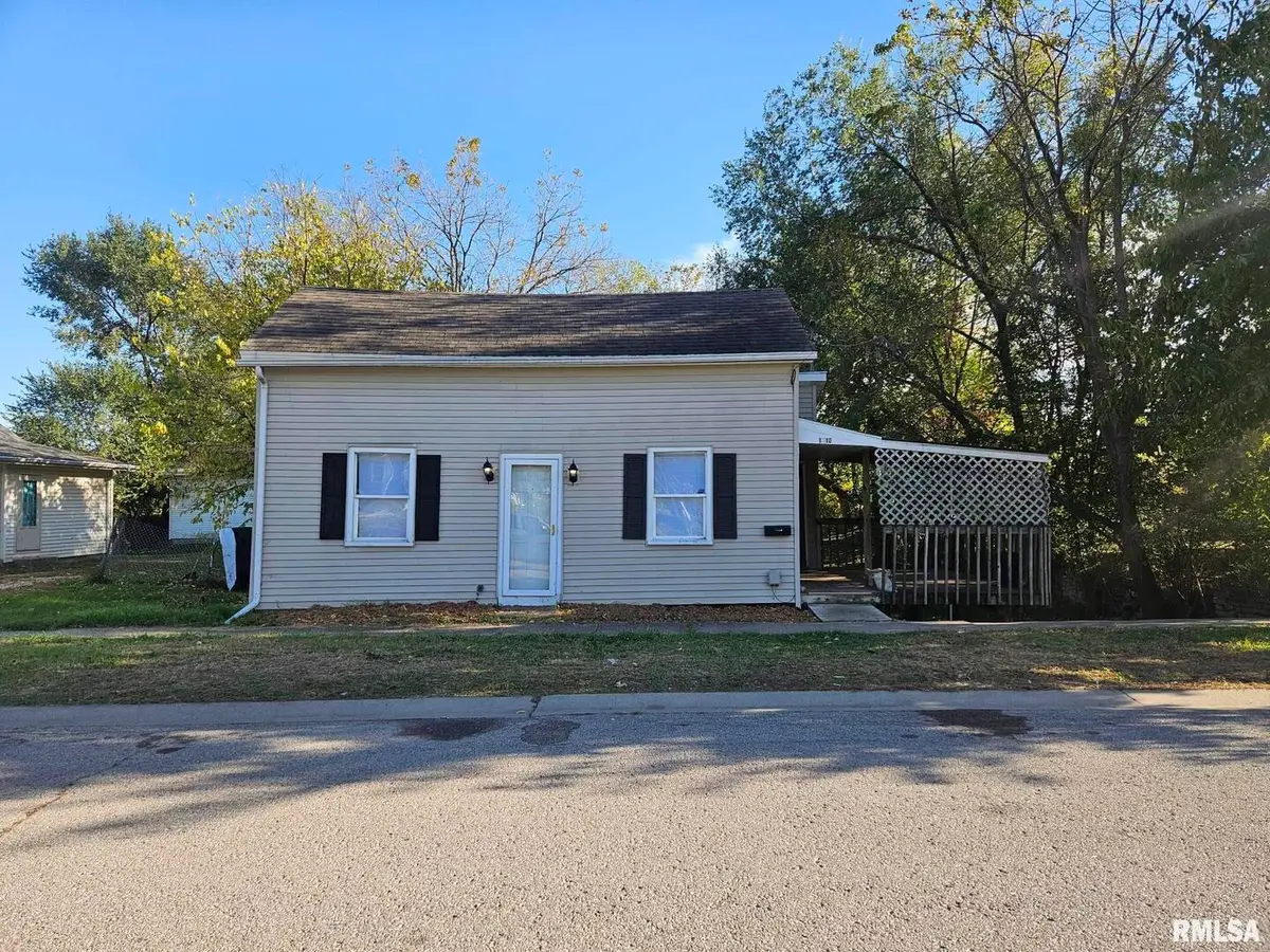 1110 E 10th Street, Muscatine, IA 52761 - Image #1