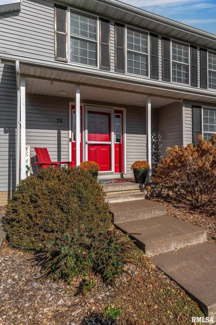 76 Parkview Dr Drive, Eldridge, IA 52748 - Image #3