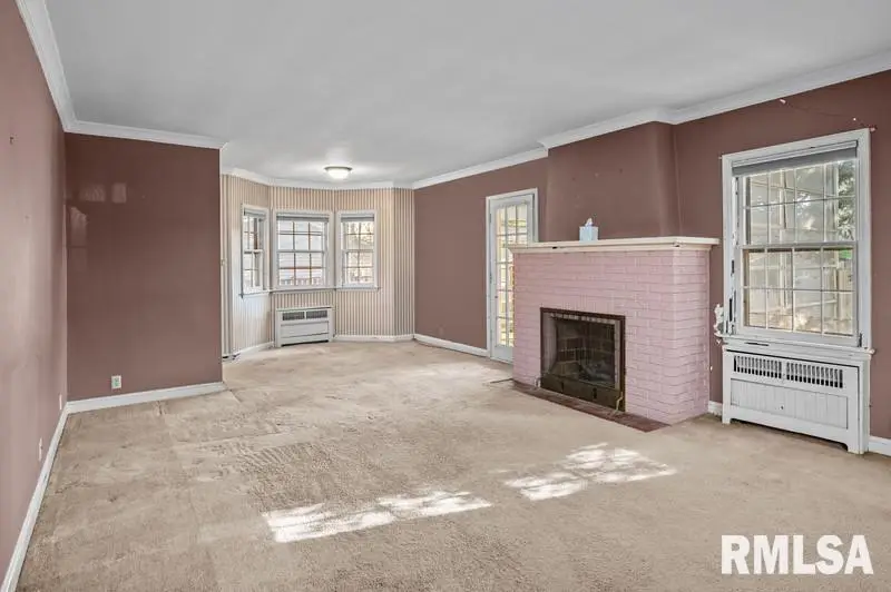 1911 21st Street, Rock Island, IL 61201 - #2