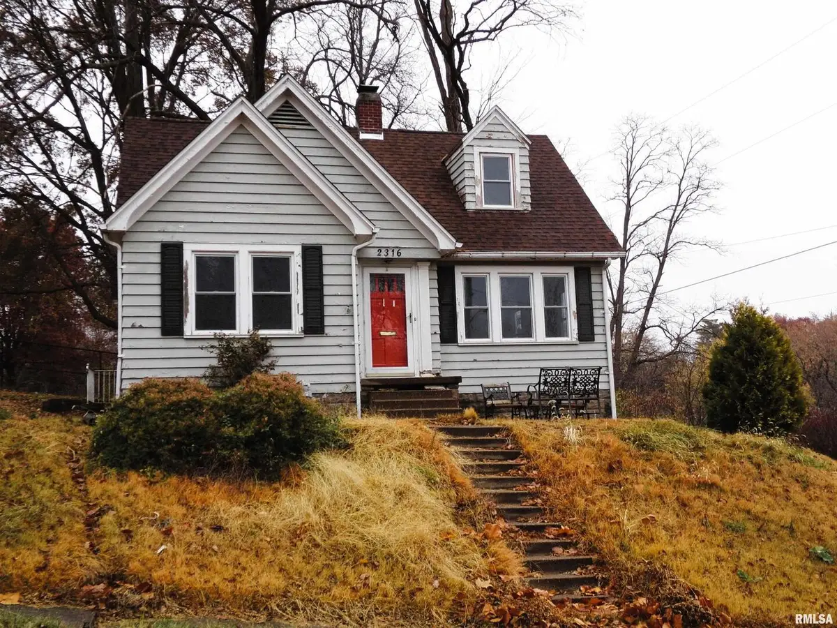 2316 East Street, Davenport, IA 52803 - Image #1