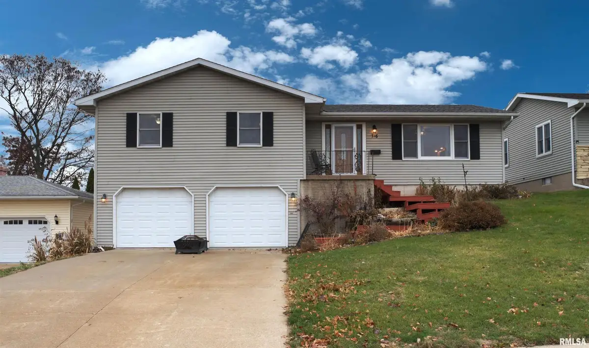 716 Tower Road, Clinton, IA 52732 - Image #1