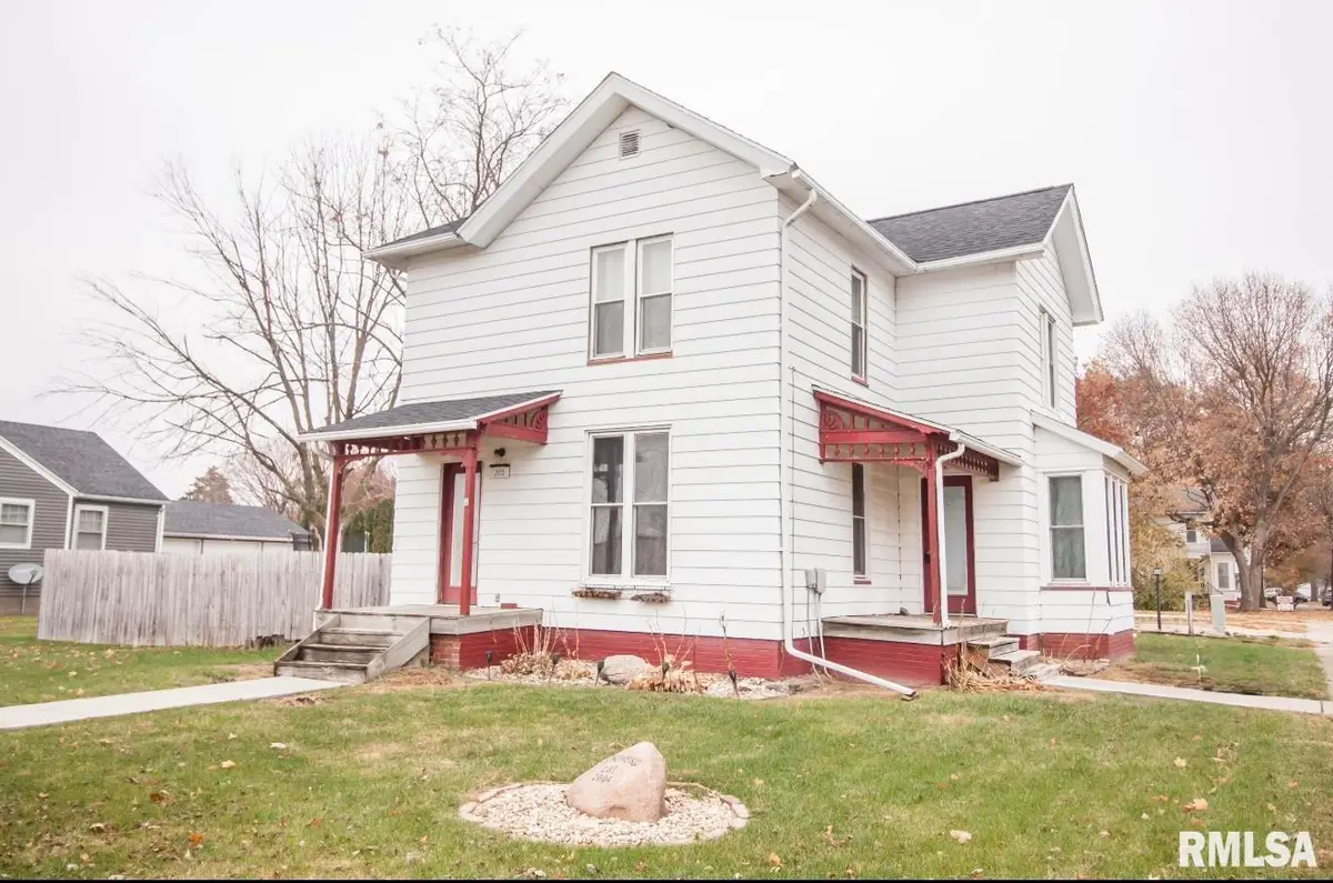 201 N 1st Street, Alpha, IL 61413 - Image #1