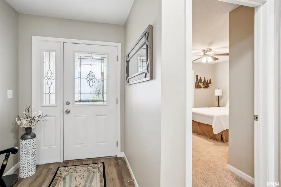 2037 Villa Pines Circle, Carbon Cliff, IL 61239 - Image #3