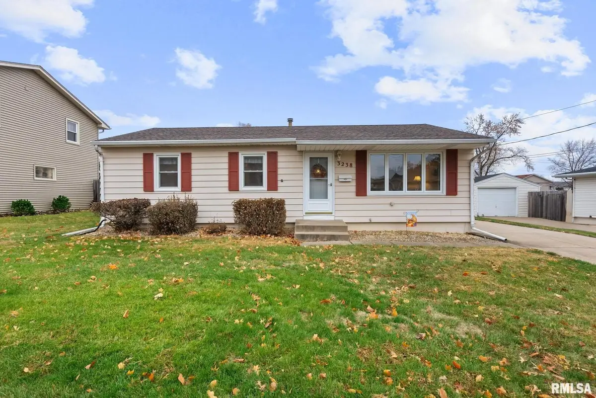 3238 W Colorado Street, Davenport, IA 52804 - Image #1