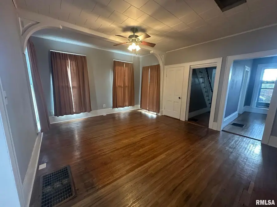 323 Lincoln Street, Miles, IA 52064 - Image #2