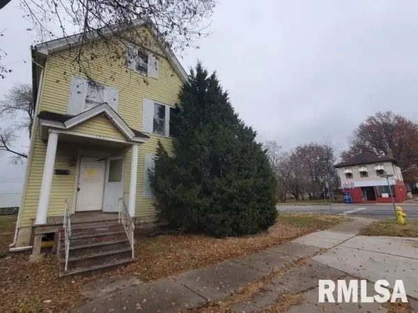 1031 10th Avenue, Rock Island, IL 61201