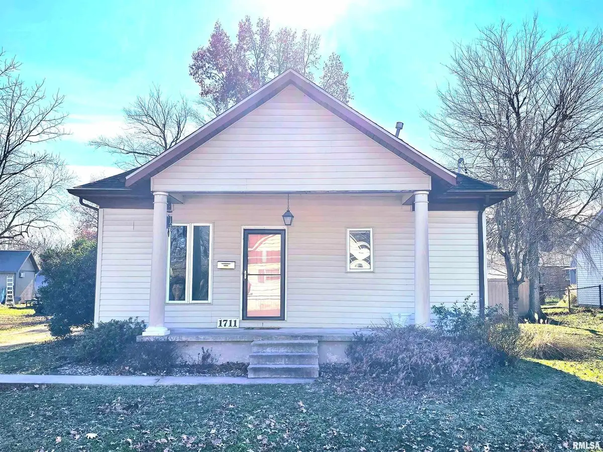 1711 W Cherry Street, Marion, IL 62959 - Image #1