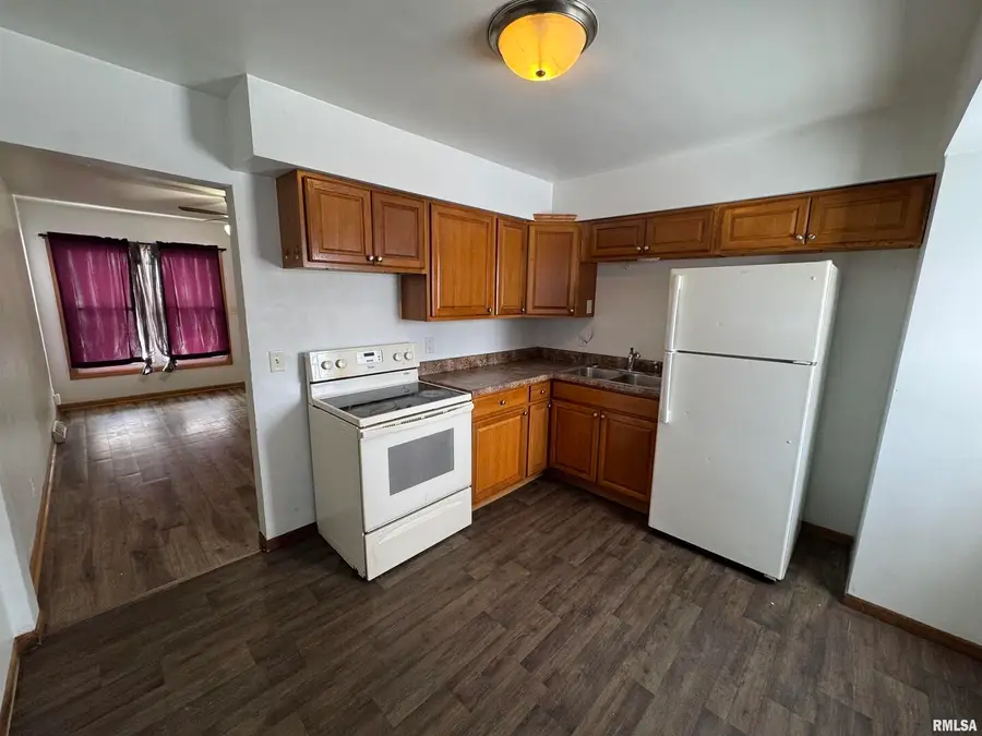 2601 Magnolia Drive, Bettendorf, IA 52722 - Image #3