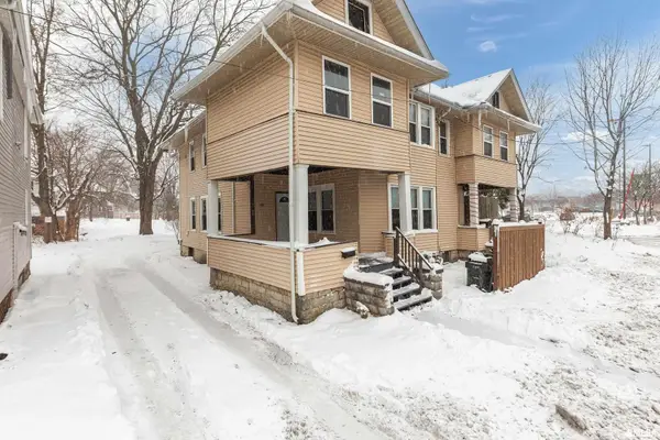 125/127 E Locust Street, Davenport, IA 52803