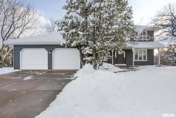 4705 Forest Grove Court, Davenport, IA 52807