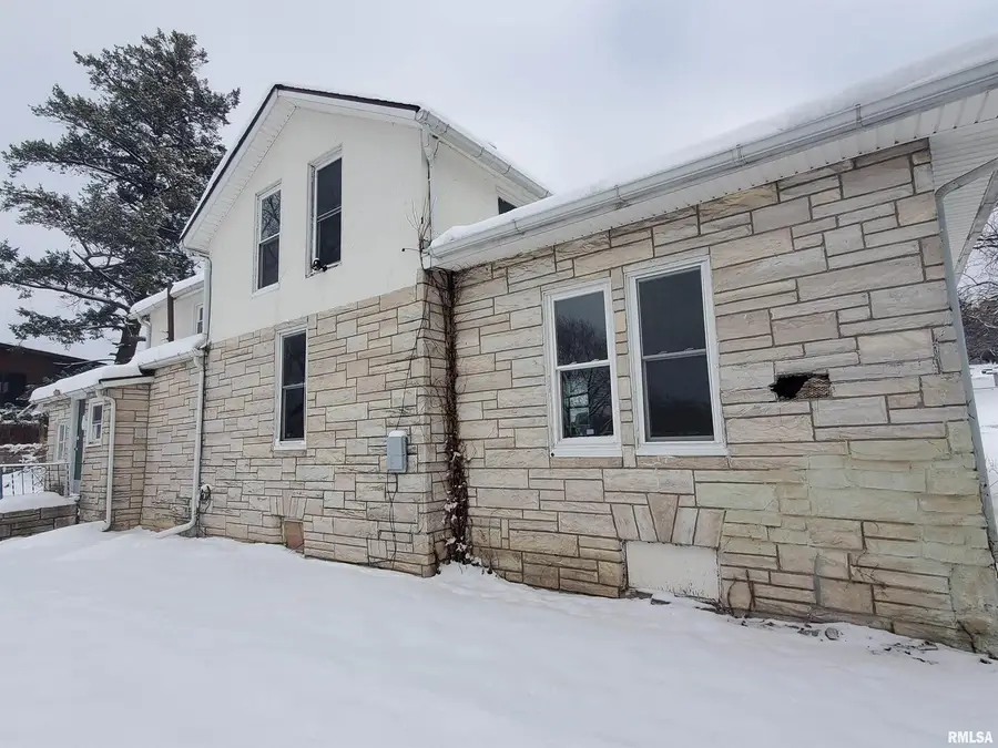2760 12th Street, Rock Island, IL 61201 - Image #3