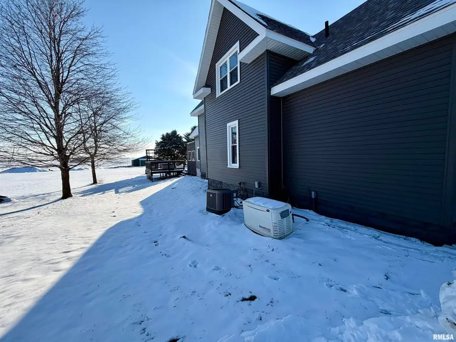 405 234th St Street, Aledo, IL 61231 - Image #2