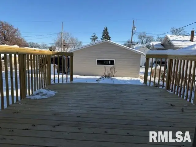 2113 N Marquette St Street, Davenport, IA 52806 - #3