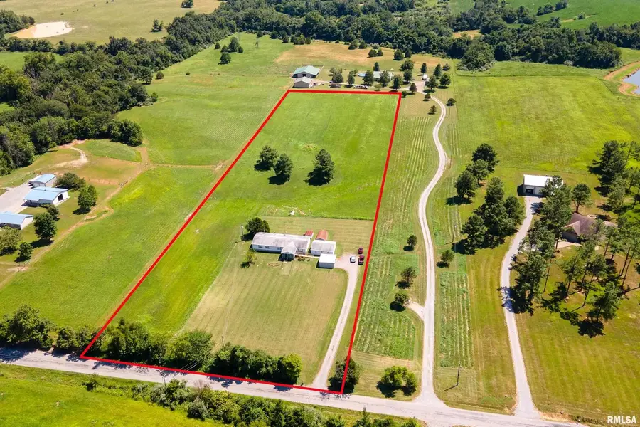 14809 Sulphur Springs Road, Creal Springs, IL 62922 - Image #2